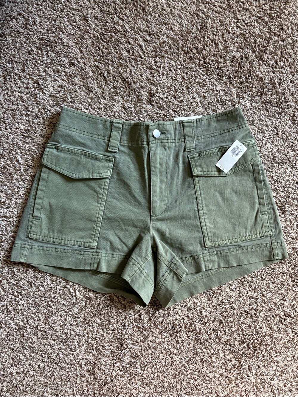 OLD NAVY NWT Women’s Utility Cargo Short Size Medium Olive Green